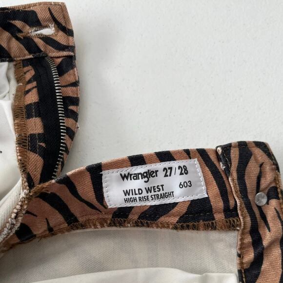 Wrangler High Rise Wild West Purr Animal Print 603 Straight Jeans Tan 27x28 NWT - Picture 10 of 15